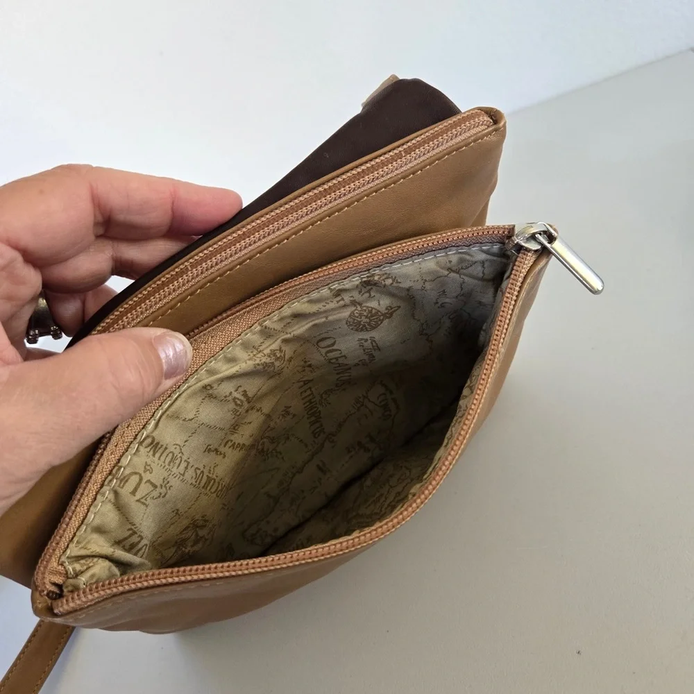 Peruzzi Made in Florence Genuine Leather Brown Crossbody Bag | Italian Leather